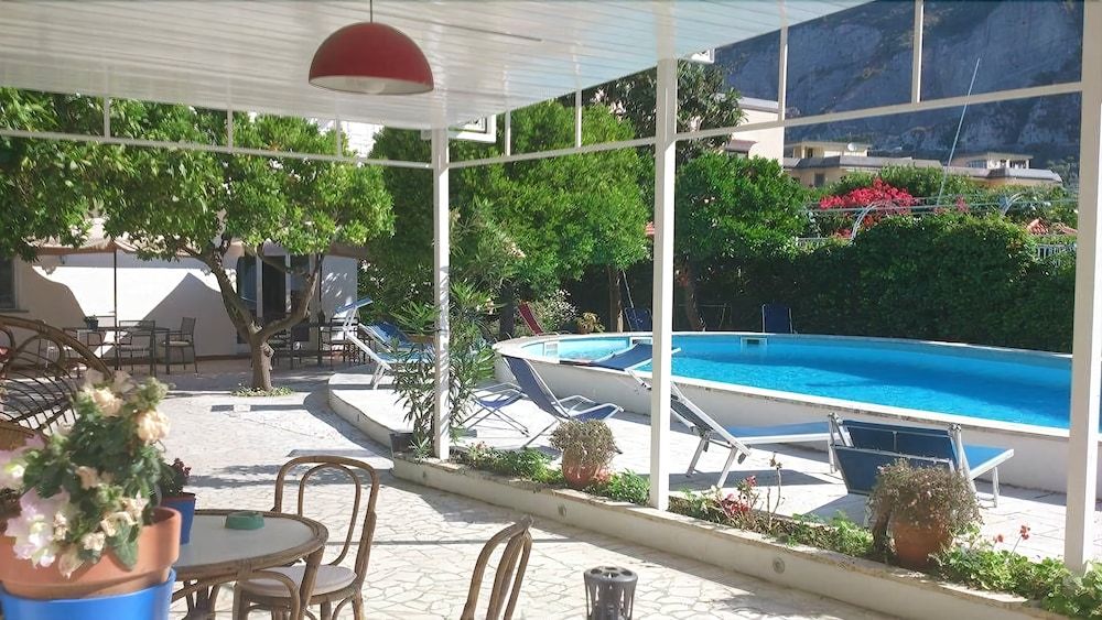 Villa Sorrento Resort - B&B