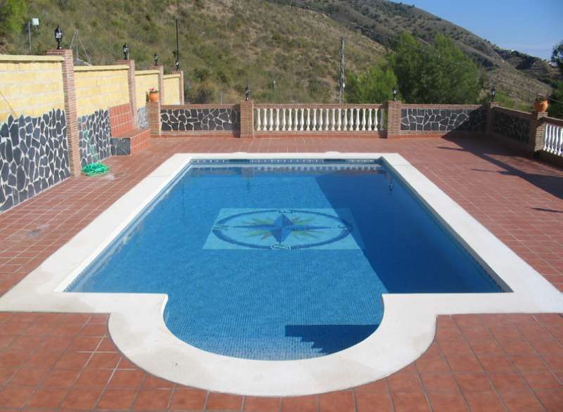 Nerja Azul