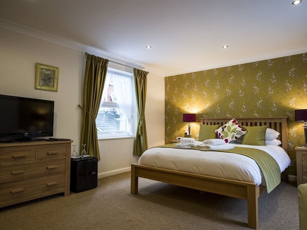 The Elmdene
