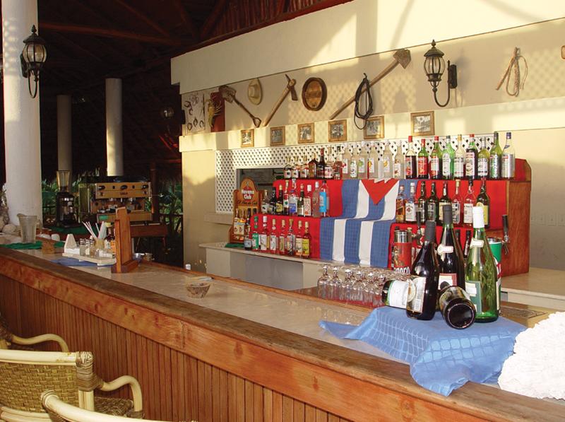 Hotel Playa Costa Verde