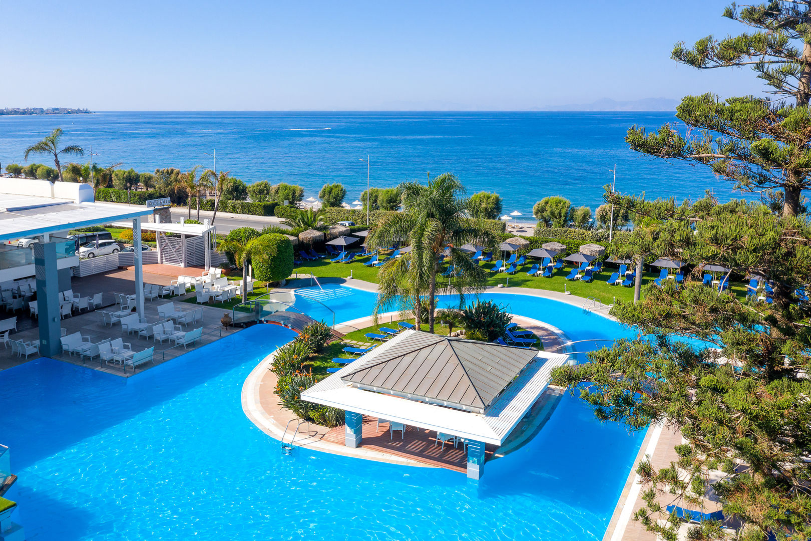 Oceanis Beach Hotel
