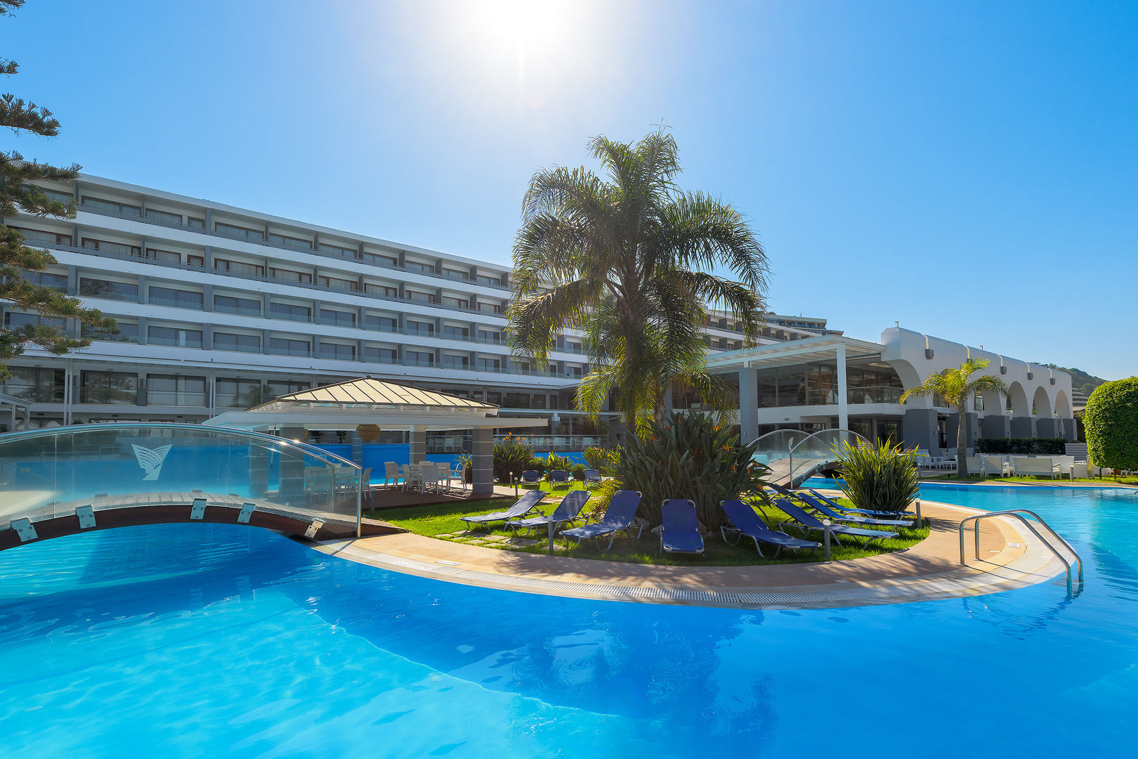 Oceanis Beach Hotel