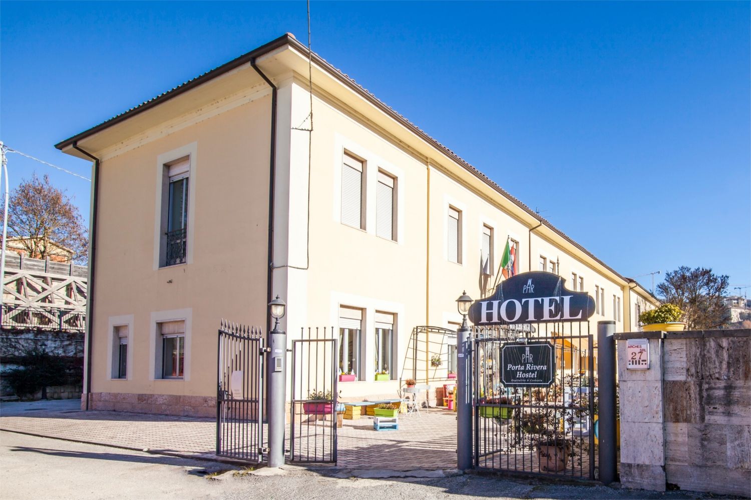 Hotel Porta Rivera