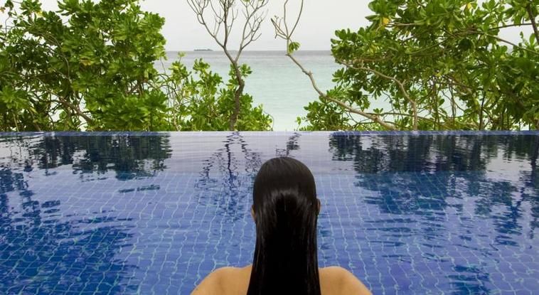 Banyan Tree Madivaru