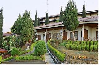 Bromo Cottages