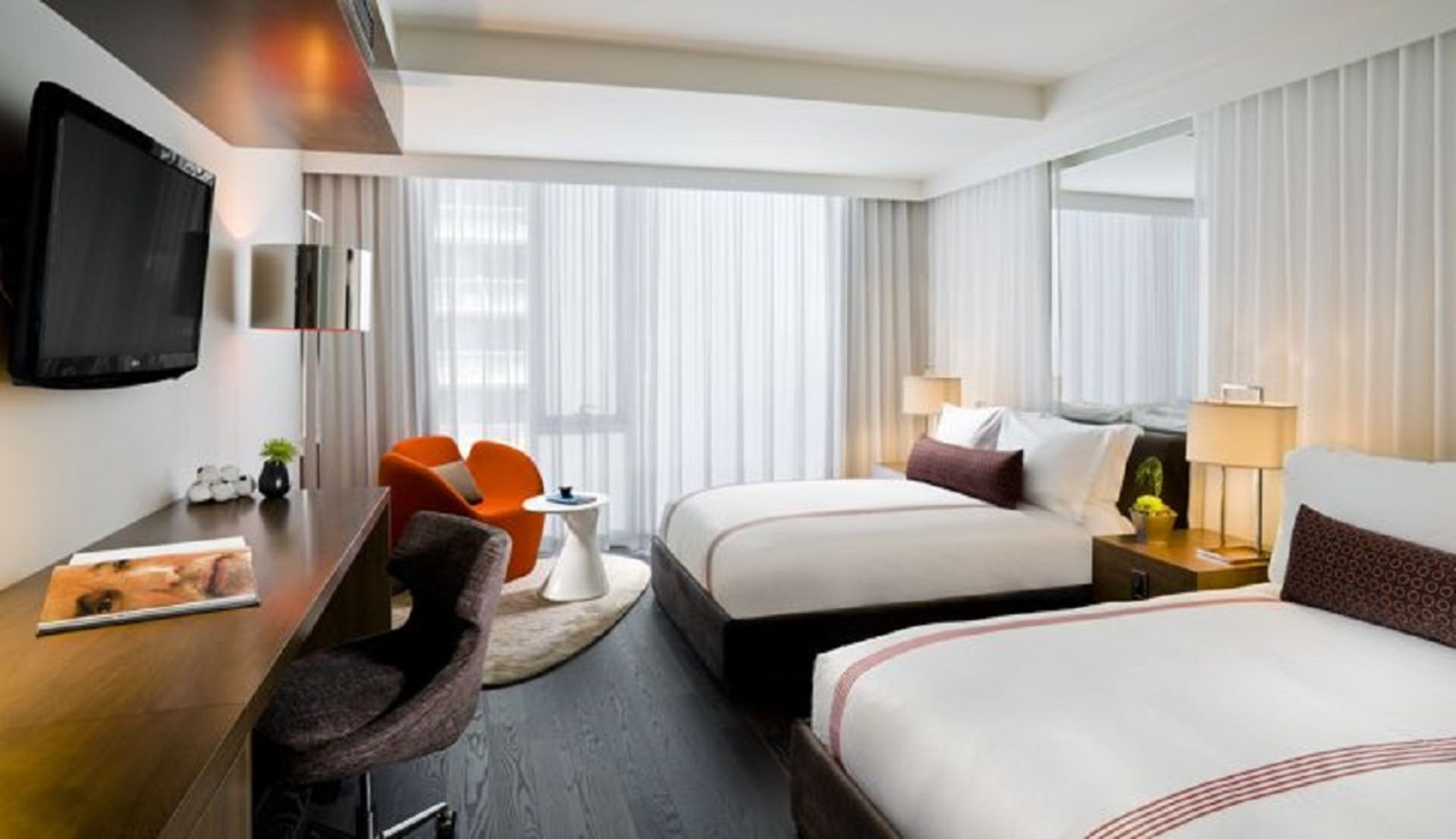 1 Hotel Toronto
