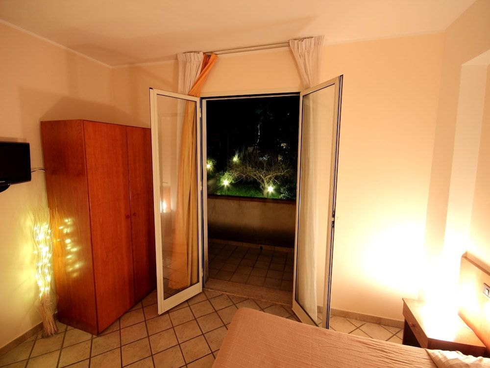 Hotel Villa Soles