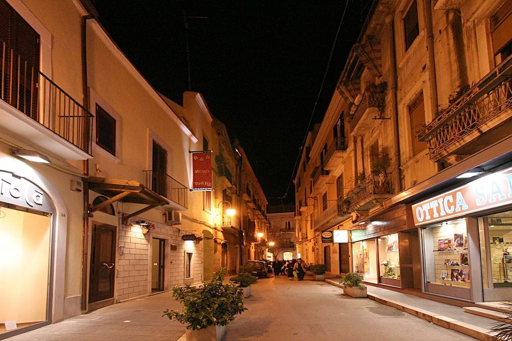 Muro Torto