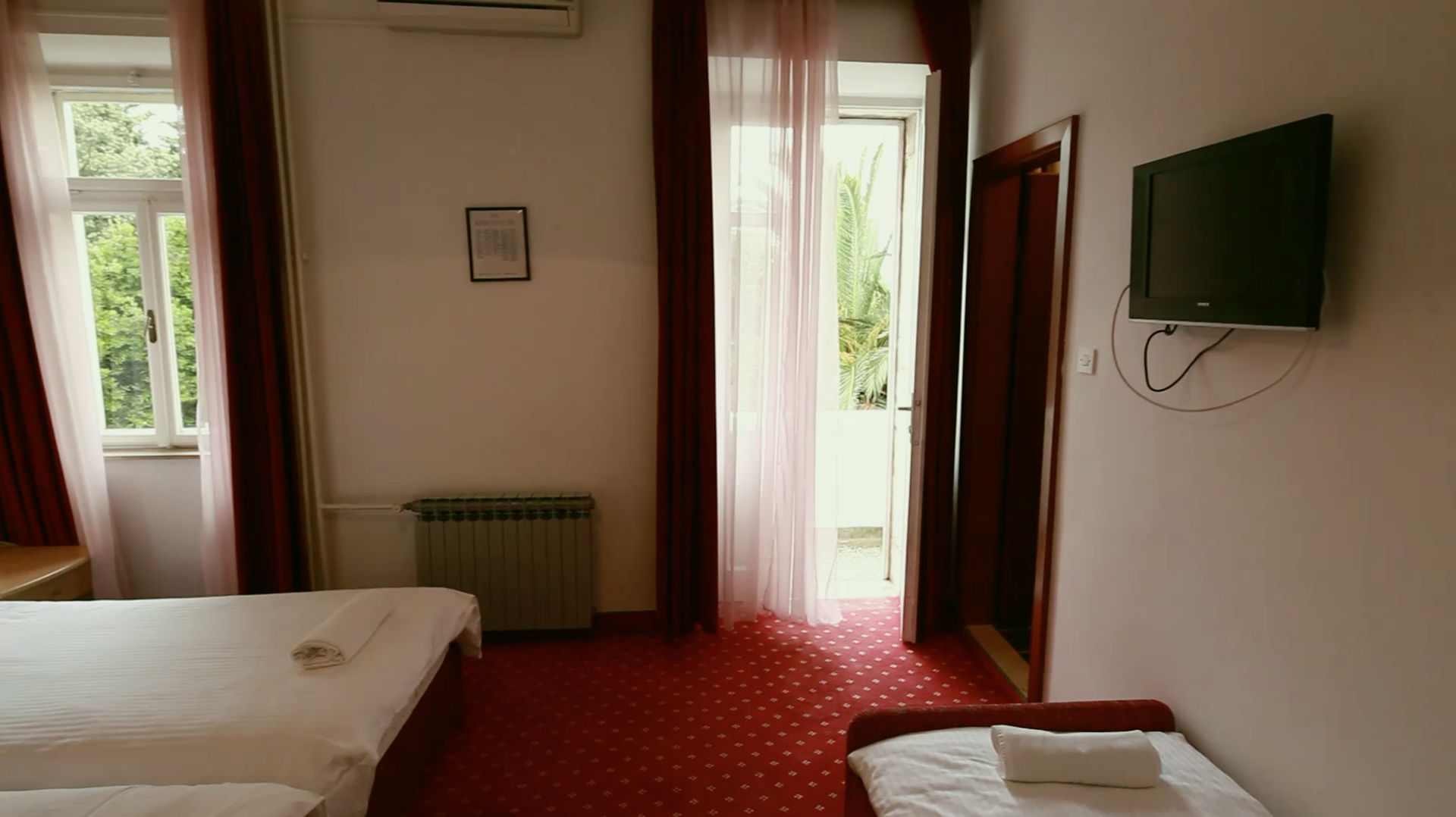 Hotel Sumratin