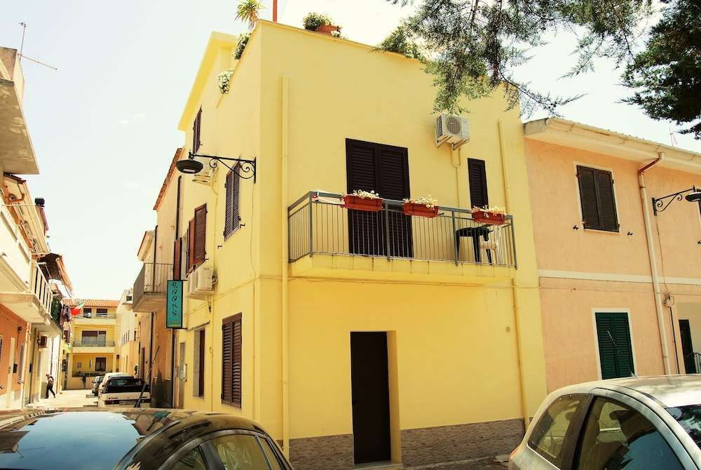 Bed And Breakfast Canarino
