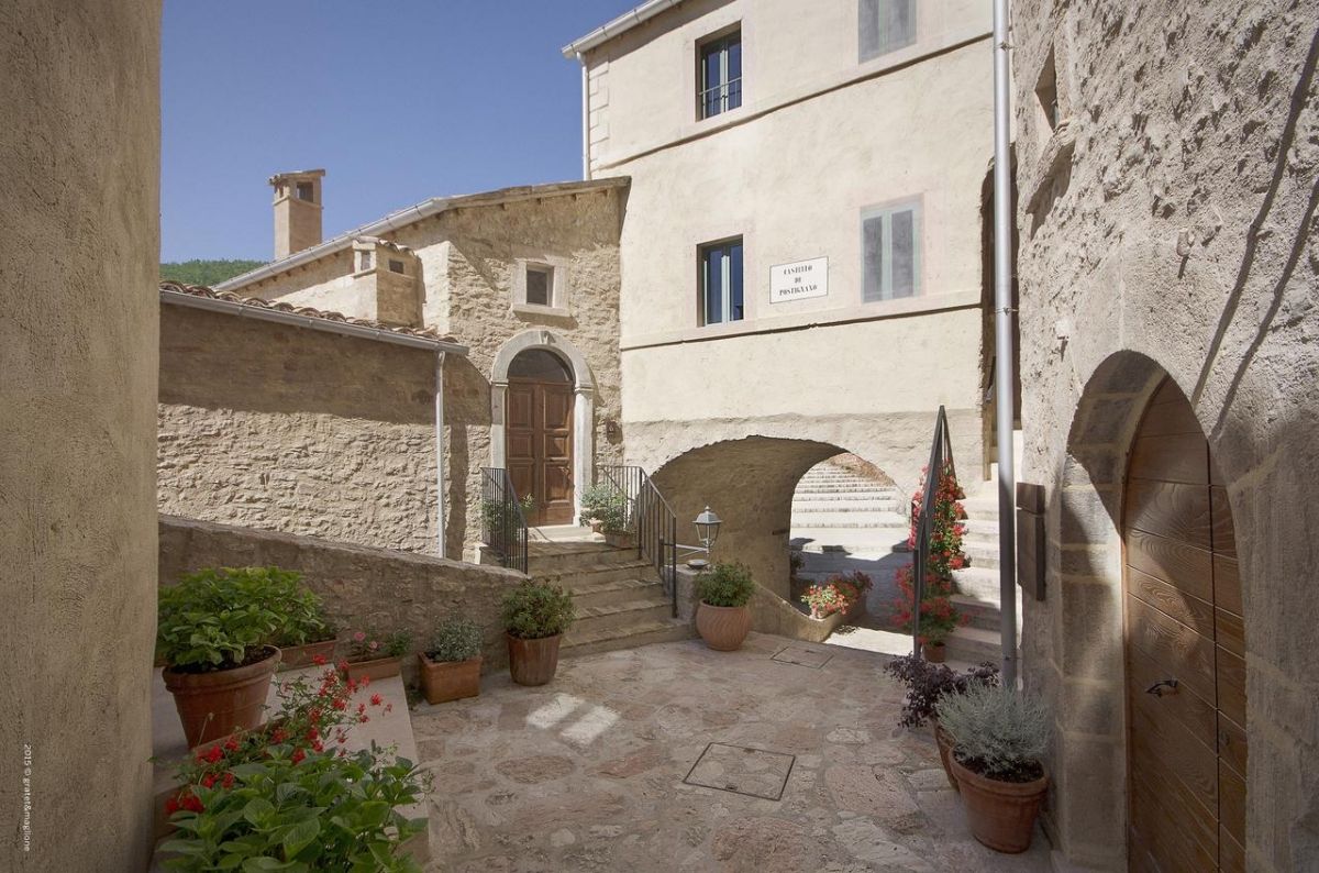 Castello di Postignano