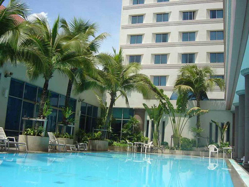 Krungsri River Hotel