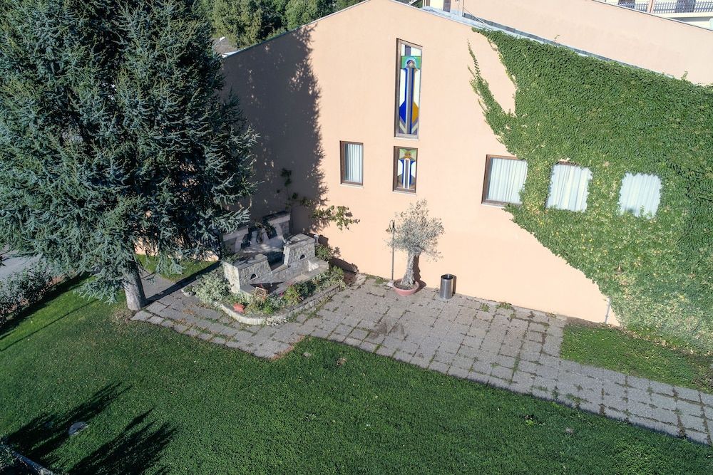 Kiris Hotel - Viggiano