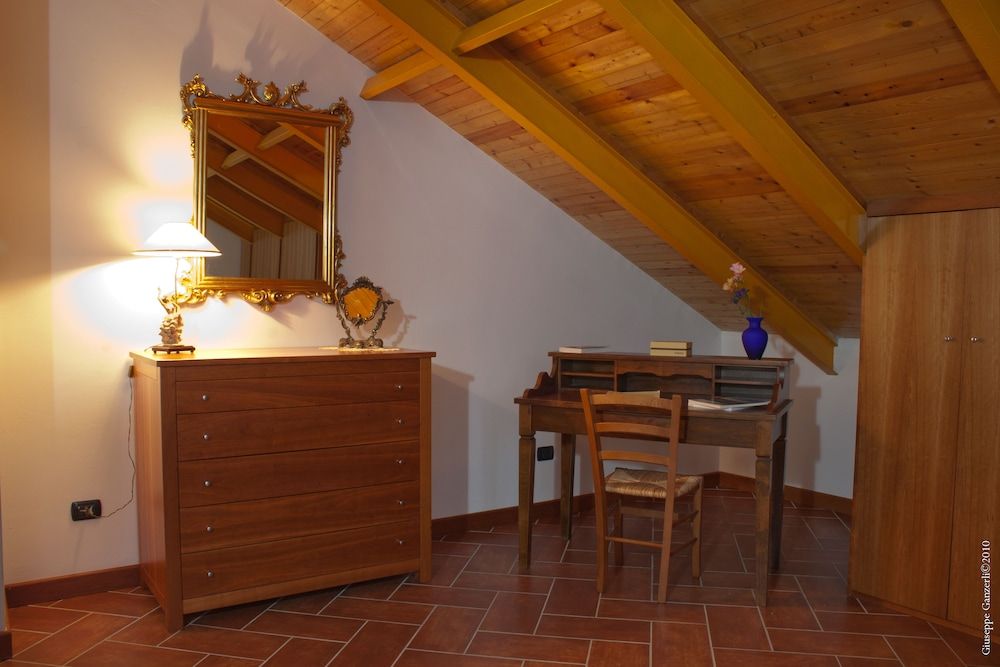 La Casa Sui Tetti Da Pina