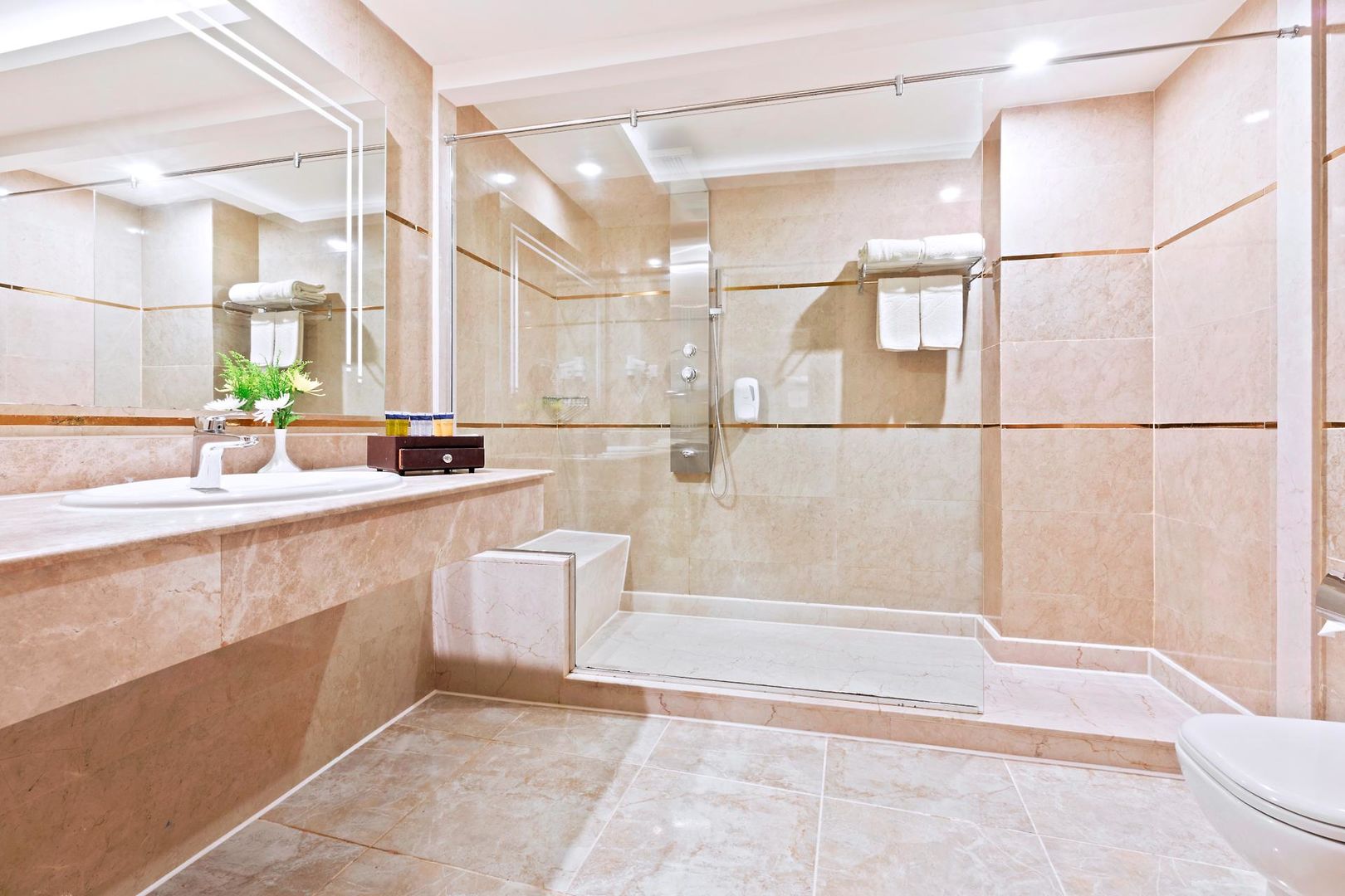 Pickalbatros Laguna Vista Hotel