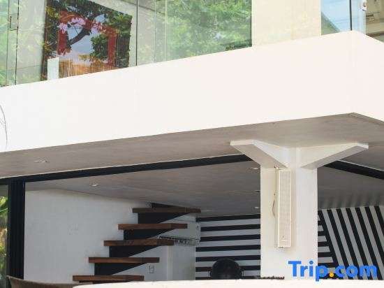 Morabito Art Villa