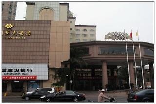 Victoria Grand Hotel