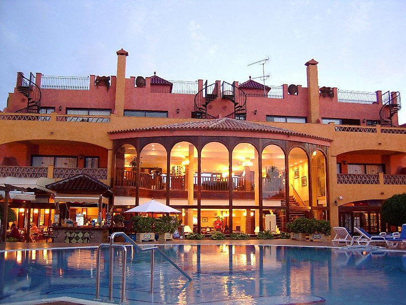 Villa Mandi Golf Resort