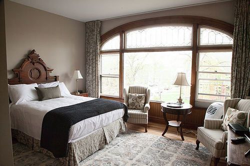 The Hillhurst Inn