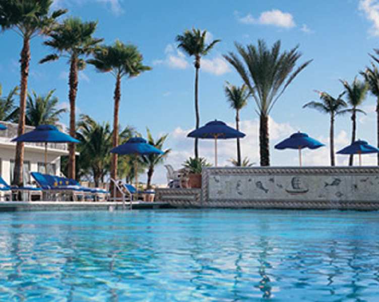 Kimpton Surfcomber Hotel