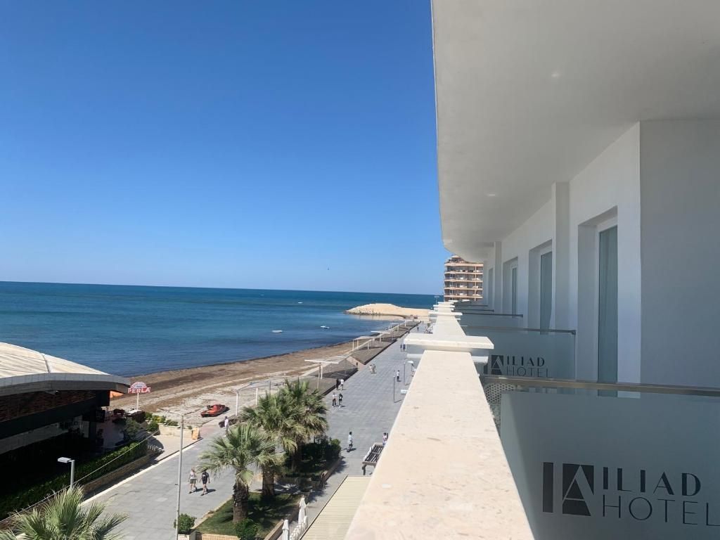 Iliad Hotel