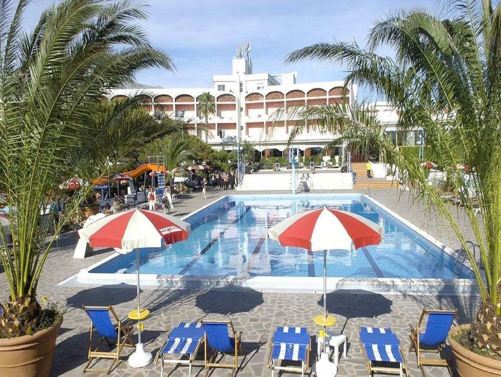 Santa Caterina Village Resort & Spa