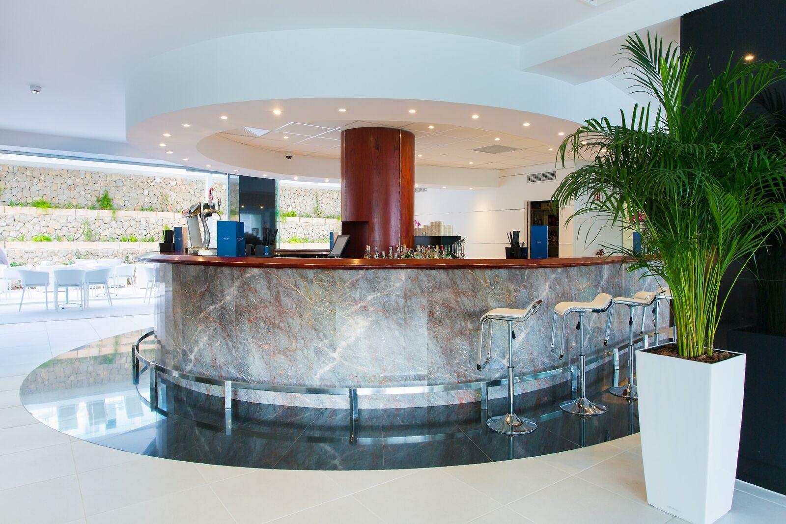 Reverence Life Hotel