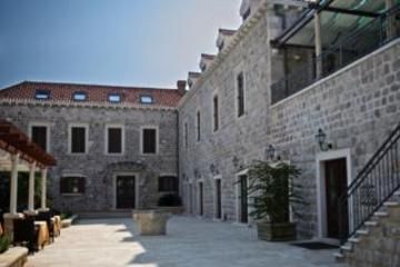 Hotel Kazbek