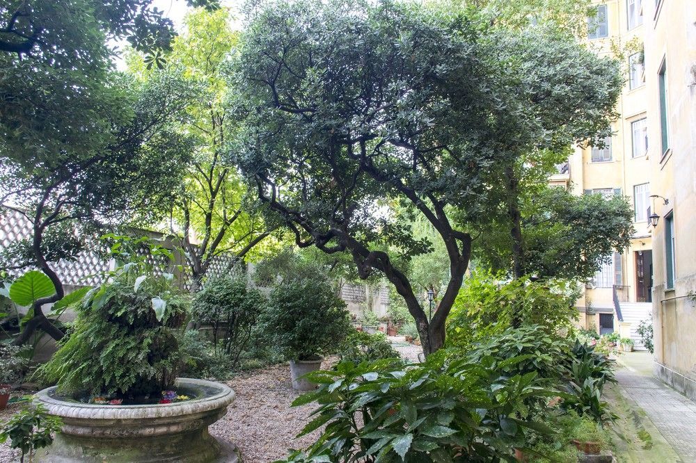 Rome Charming Suites