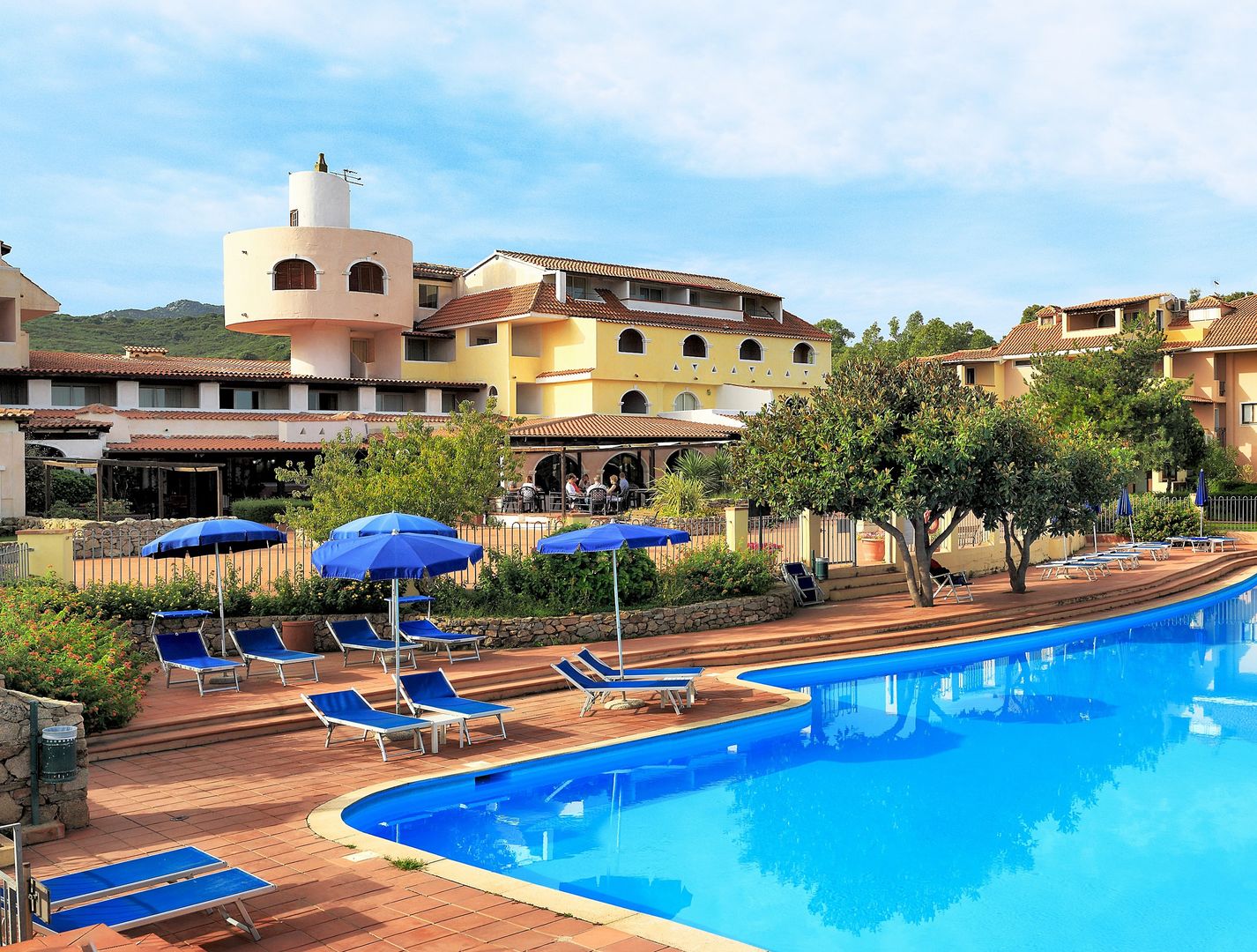 Colonna Beach Hotel
