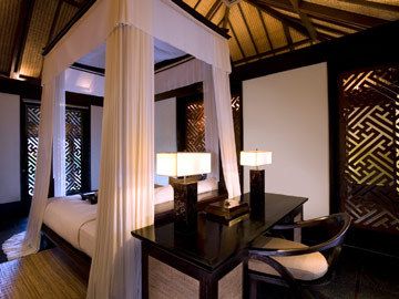 The Club by The Legian Seminyak, Bali