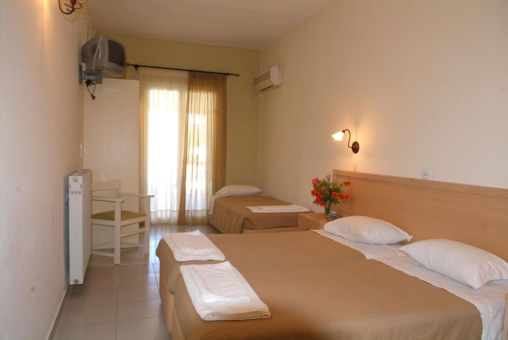 Opera Blue Hotel