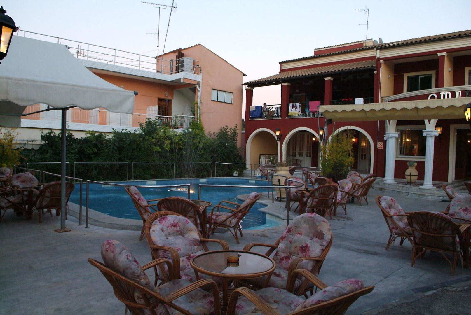 Opera Blue Hotel