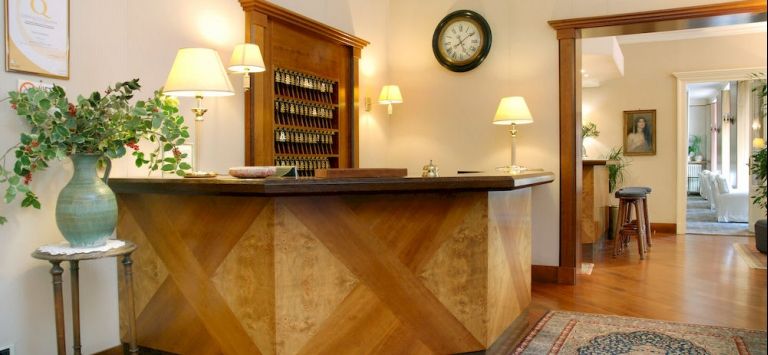Hotel Moderno