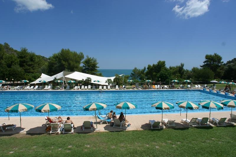 Pugnochiuso Resort
