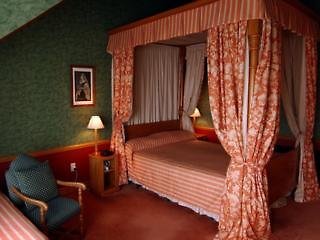 Larnach Lodge at Larnach Castle