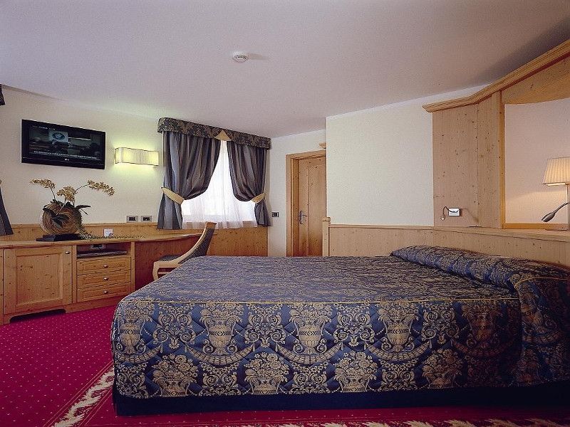 Hotel Serena