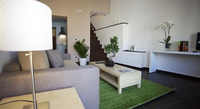 Home Hotel