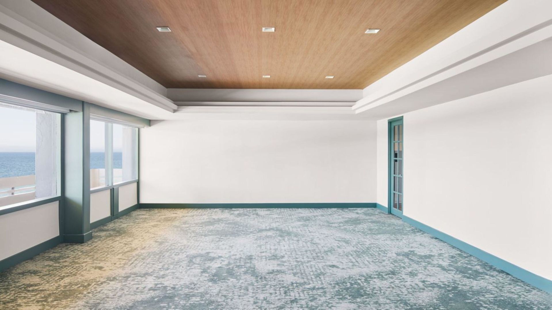 Monterey Beach Hotel, a Tribute Portfolio Hotel