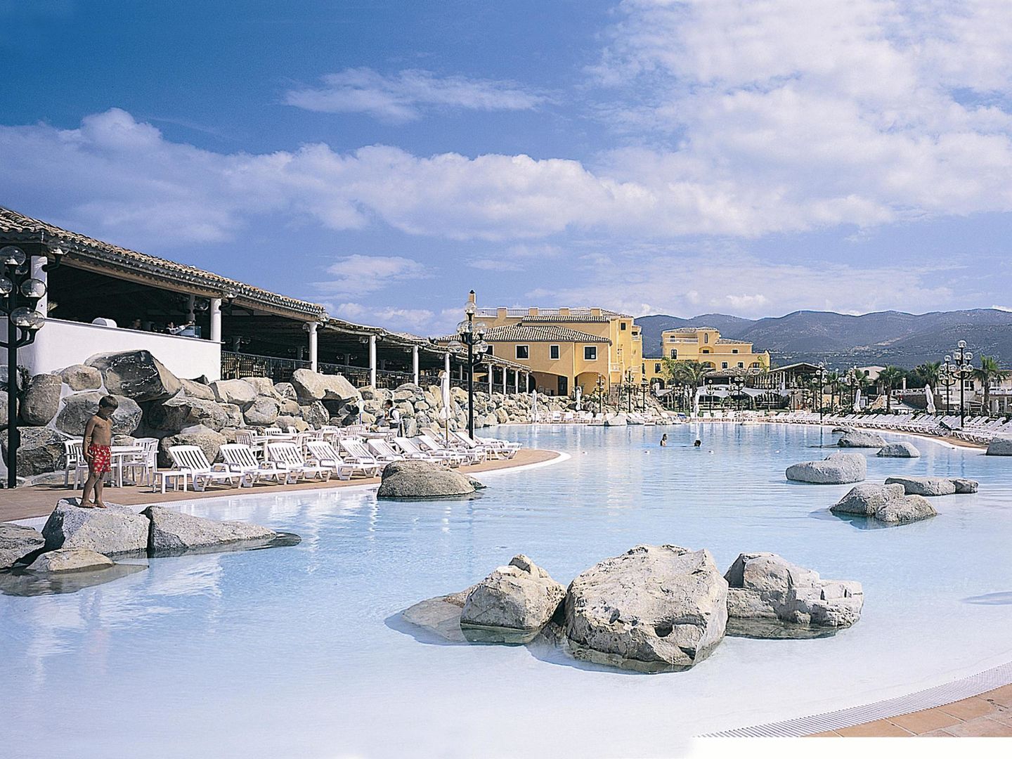 Phi Hotel Sighientu