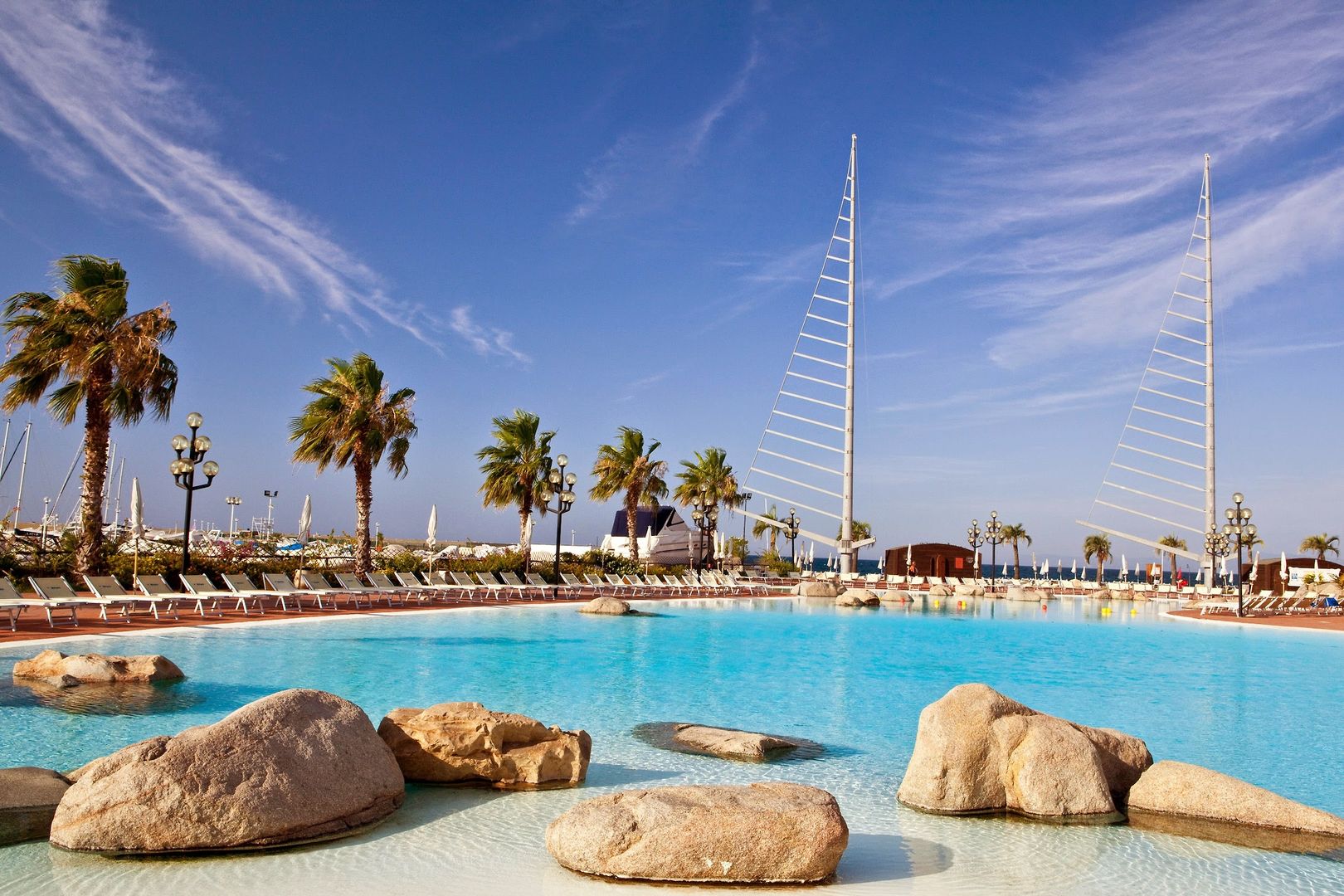 Phi Hotel Sighientu