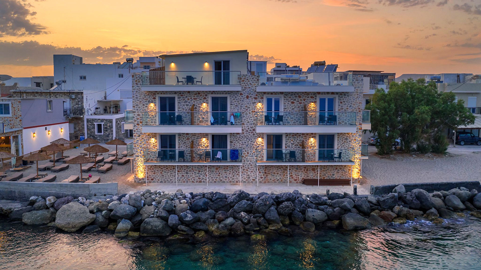 Kyma Rooms & Suites