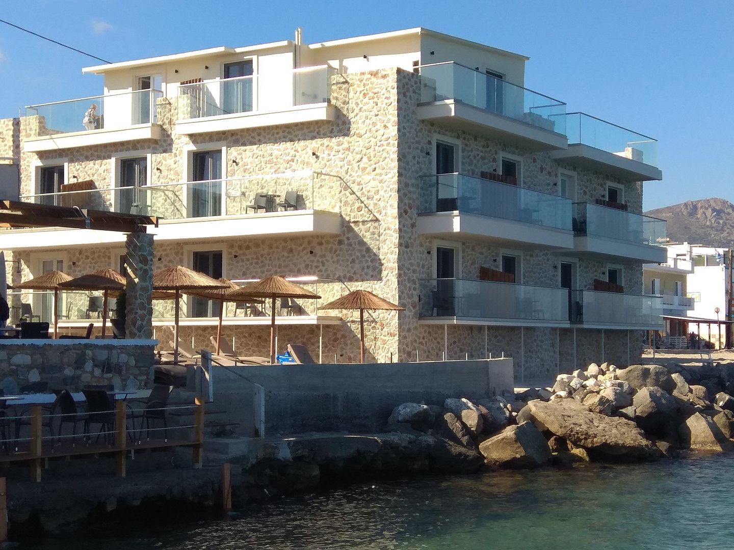 Kyma Rooms & Suites