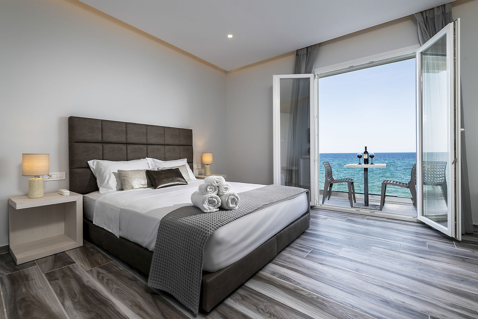 Kyma Rooms & Suites