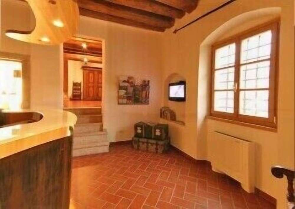 Relais Palazzo Lodron Guest House