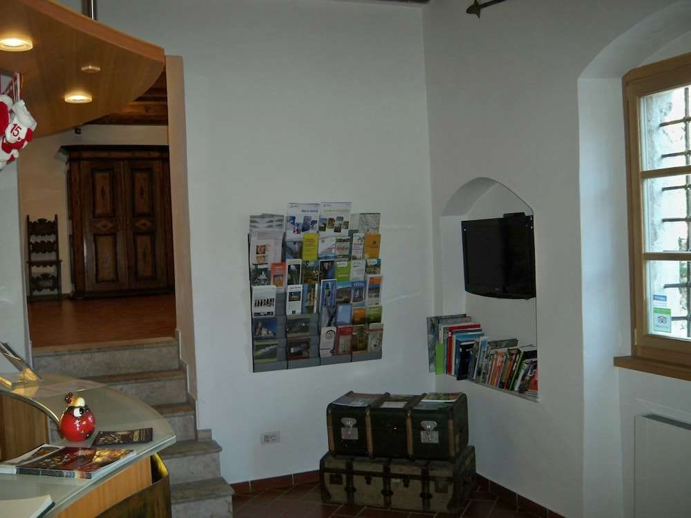 Relais Palazzo Lodron Guest House