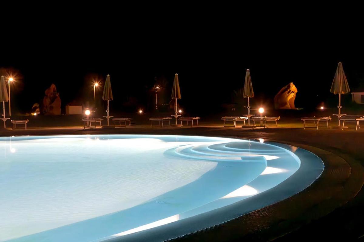 S'Arena Beach Oasis Hotel