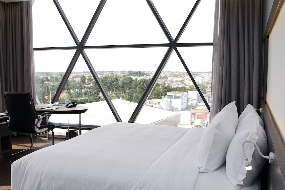 Central Park Hotel