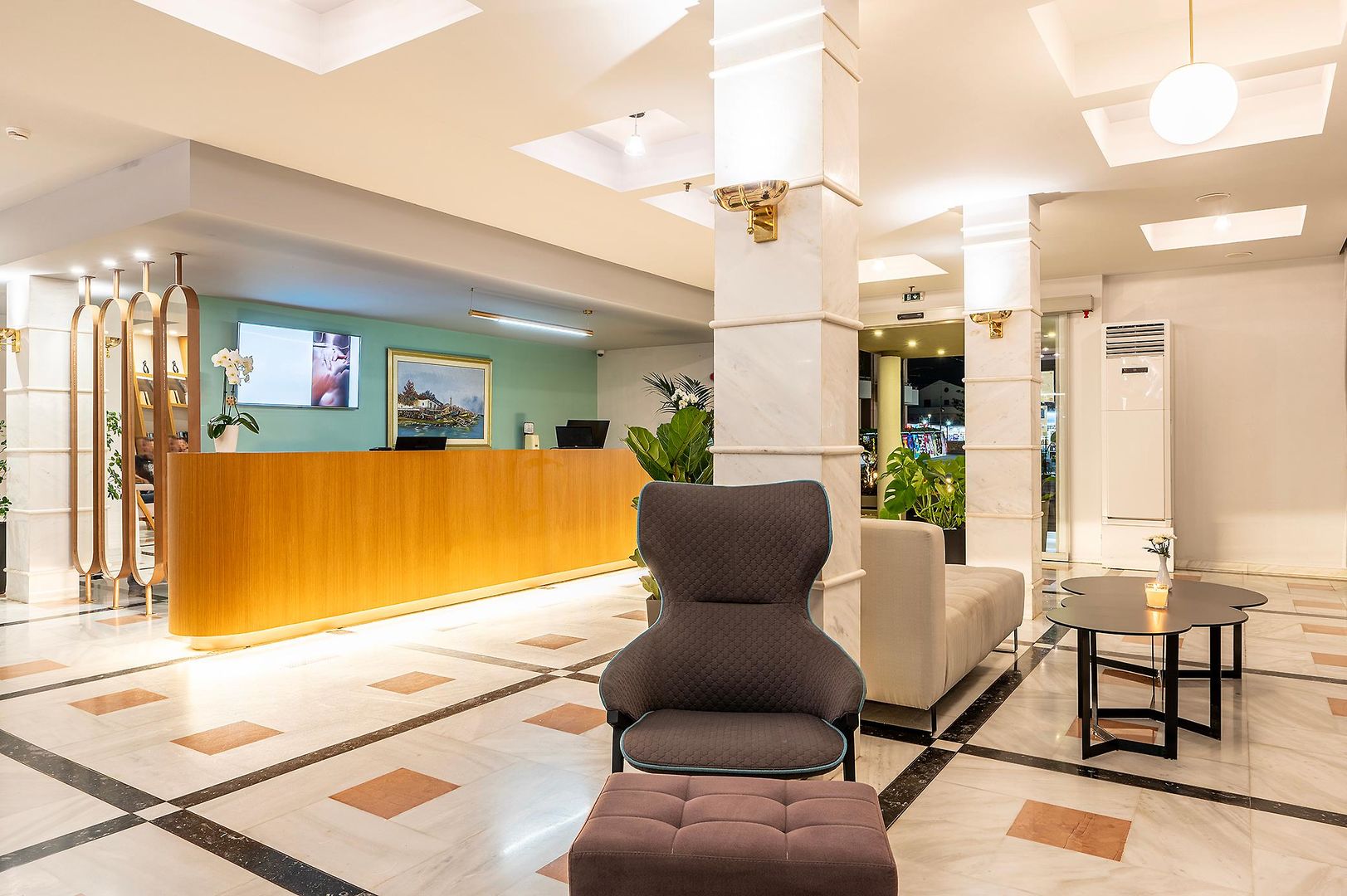 Adele Beach Hotel