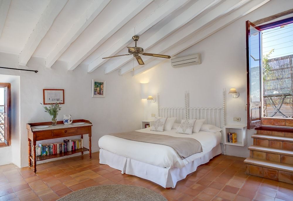 Finca Hotel Es Castell